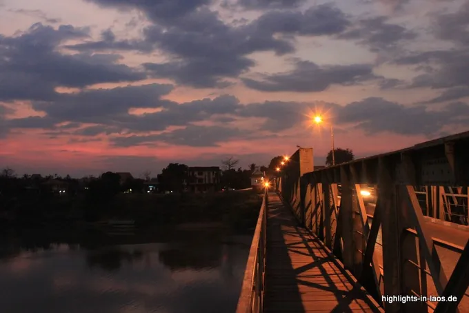 Brücke in Pakse